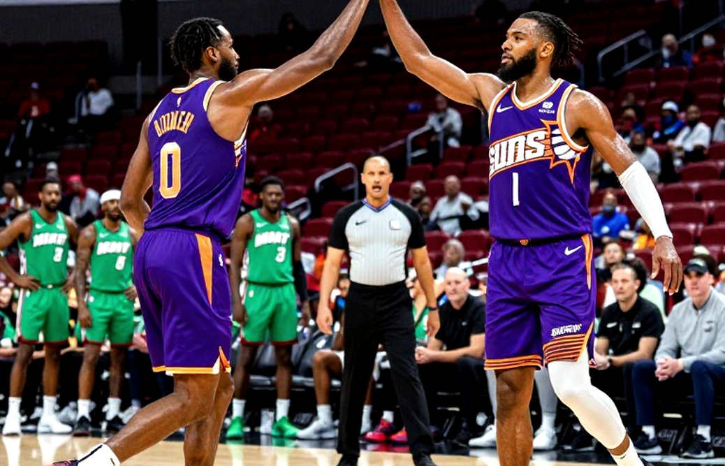 NBA TV công bố lịch thi đấu mùa giải 2026-27: Knicks bảo vệ ngôi vương, Nuggets tái đấu Pacers tại Mexico City