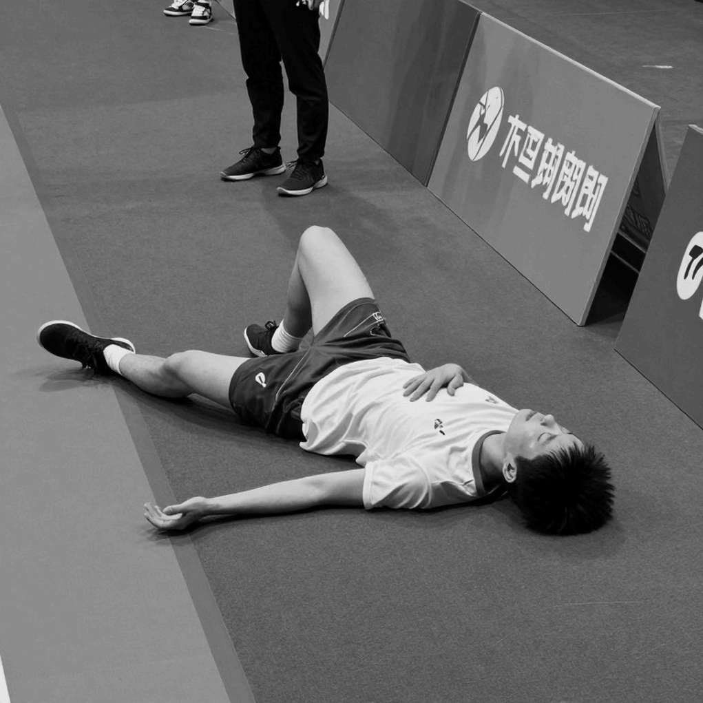Từng bị bỏ rơi ở tuổi 33: Srikanth và cuộc tái sinh giữa rừng VAR Trung Quốc
