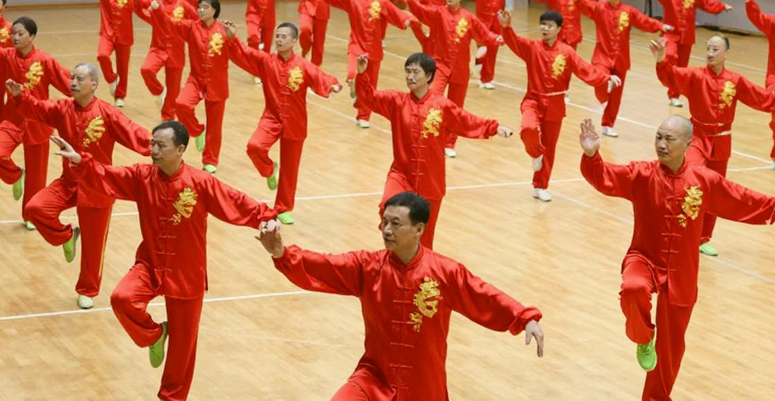 Chín tầng phân tích đằng sau một mùa giải esports lớn