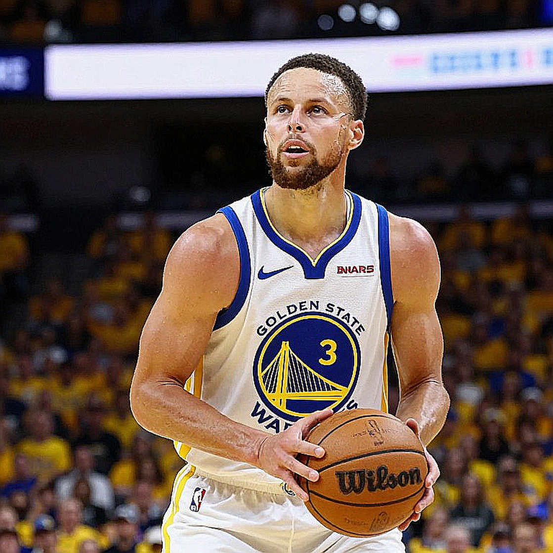 Thomas Walkup rời Olympiacos đến Dubai: Evan Fournier lên tiếng bảo vệ đồng đội giữa 'cơn bão' chỉ trích từ người hâm mộ