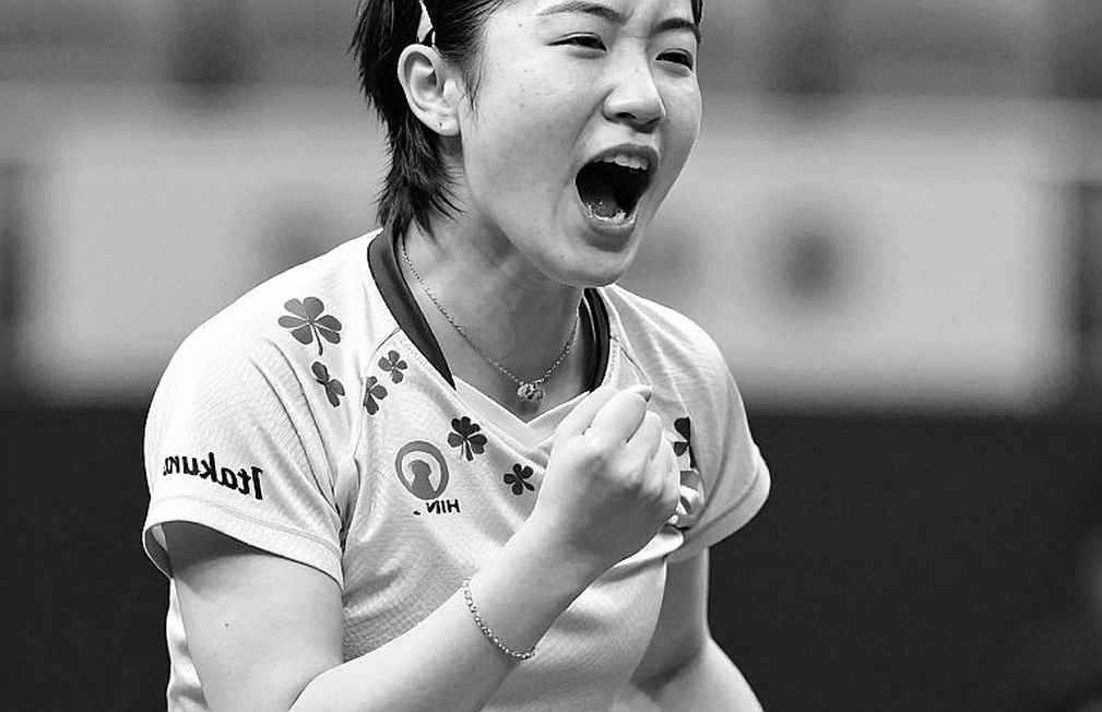 Bên trong buổi tập của Table Tennis England: Khi micro được gắn lên huấn luyện viên