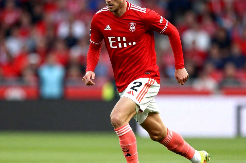 Phòng thay đồ Real Madrid từng tin Vinícius sẽ tới Arsenal: một niềm tin đã bị sự thật bẻ gãy