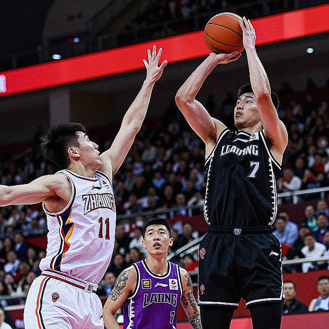 Beşiktaş 94-96 Valencia: Hai quả ném phạt định mệnh ở giây thứ 21 Beşiktaş 94-96 Valencia: Hai quả ném phạt định mệnh ở giây thứ 21