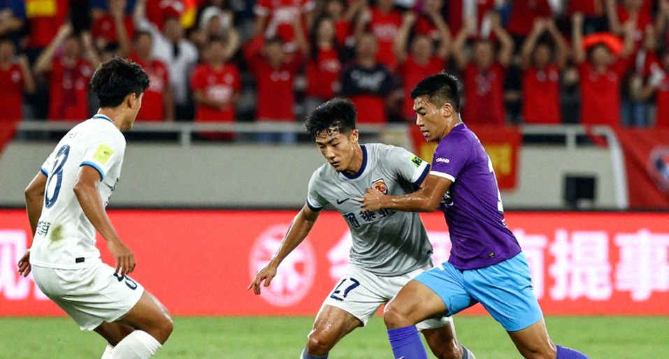 FC Pro Mobile World Championship 2026: Bốn tuyển thủ Việt Nam và cái bẫy best-of-3 ở vòng 1/16