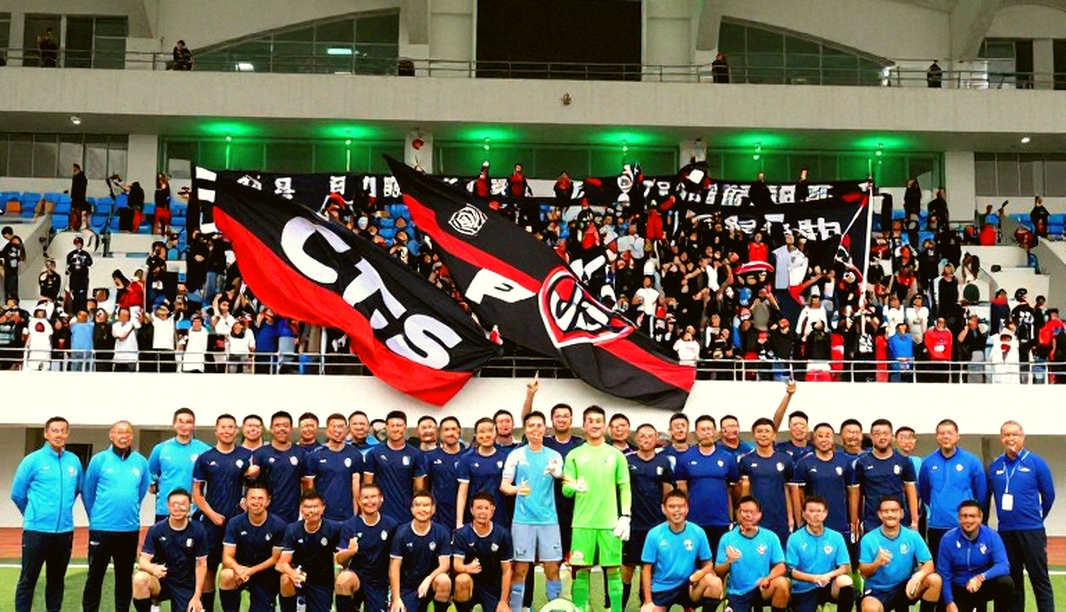 Giữa ồn ào chuyển nhượng V.League: hạn ngạch ngoại binh và hóa đơn lương mới là tín hiệu thật
