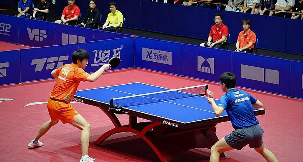 Câu lạc bộ bóng bàn Anh tuyển huấn luyện viên trả lương đầu tiên: tín hiệu nhỏ từ tầng đáy kim tự tháp