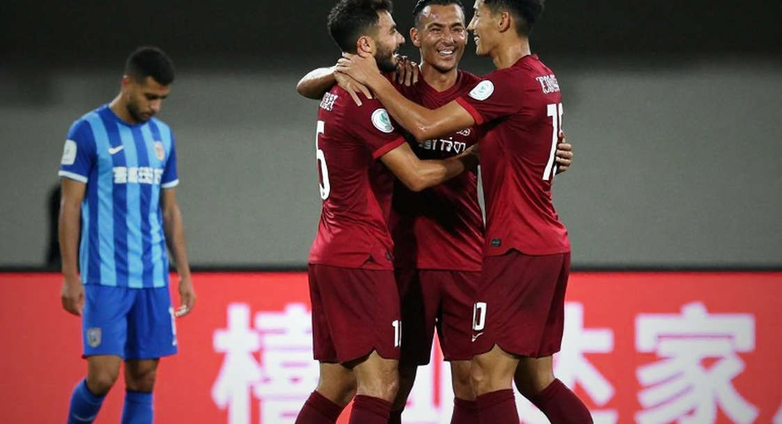 Phạt góc V.League: 1.247 tình huống và khoảng trống không ai kiểm soát Phạt góc V.League: 1.247 tình huống và khoảng trống không ai kiểm soát